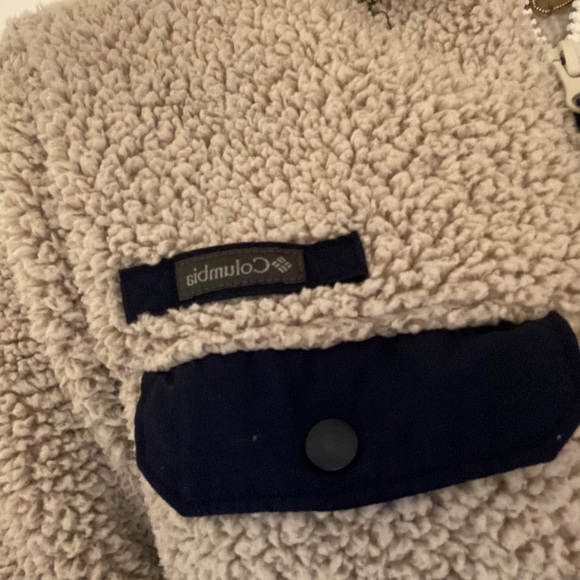 Columbia jacket - Picture 2 of 2